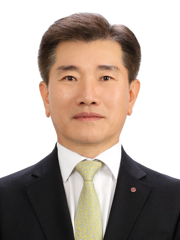 LG화학이 배터리 자회사 LG에너지솔루션의 첫 수장으로 김종현 전지사업본부장을 임명했다. ⓒLG화학