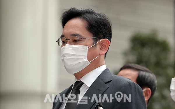 박영수 특별검사팀이 30일 이재용 삼성전자 부회장에 대한 국정농단 파기환송심에서 징역 9년을 구형했다. ⓒ시사오늘 권희정 기자