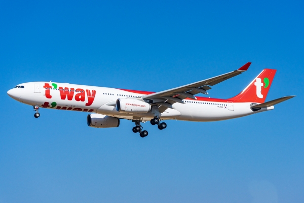 티웨이항공은 A330 기종의 예비 엔진을 도입하고 토탈케어 계약을 체결하는 등 정비 인프라를 강화했다고 13일 밝혔다. ⓒ티웨이