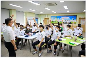 한국서부발전이 청소년을 위한 진로특강을 진행하고 있다.ⓒ시사오늘(사진 : 빅드림 제공)