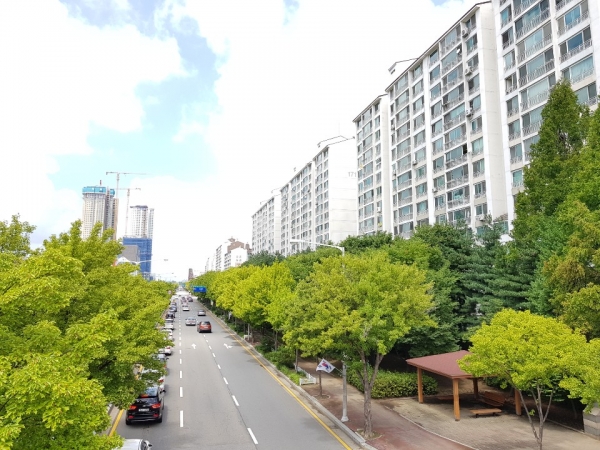서울 인구가 폭증하자, 노태우 정부는 일산과 분당에 대규모 주택 단지를 건설했다. 사진은 일산 신도시의 모습. ⓒ시사오늘