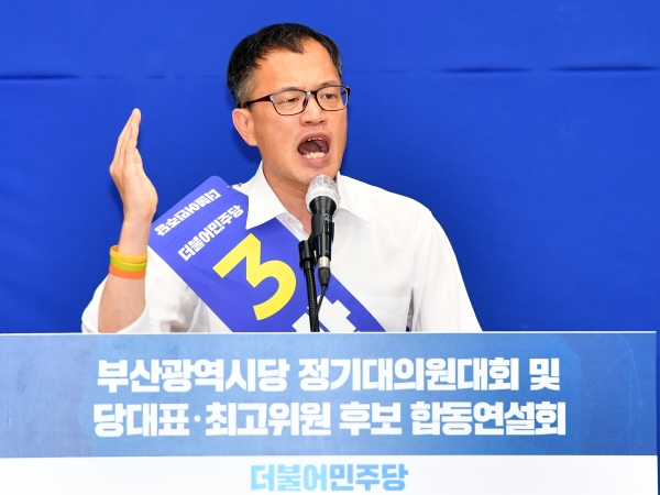 다만 정치권 관계자들은 ‘박주민의 표에 주목하라’고 목소리를 높였다. 비교적 ‘정치 신인’에 가까운 박 의원에게 쏠릴 당심(黨心)이 차후 선거의 ‘가늠자’가 될 수 있다는 지적이다.ⓒ뉴시스