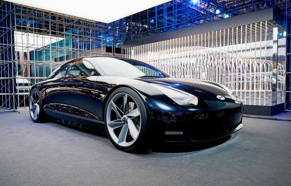 아이오닉6의 컨셉카 '프로페시'(Prophecy) ⓒ 현대자동차