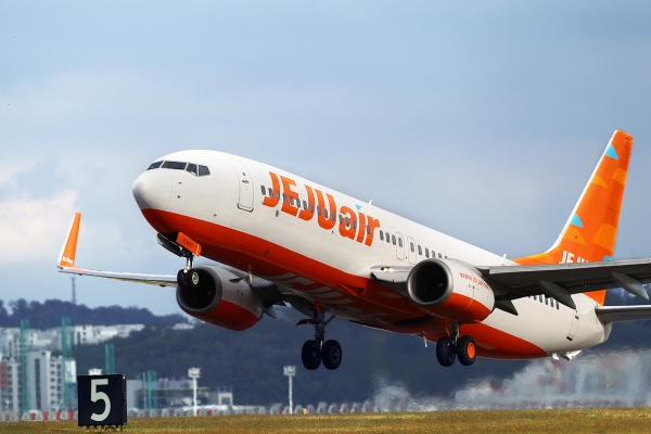 제주항공은 오는 22일 오후 5시까지 회원을 대상으로 항공권을 할인 판매하는 ‘JJ멤버스위크’를 진행한다고 16일 밝혔다. ⓒ제주항공